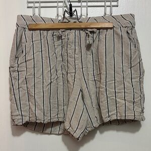 Penningtons Linen Blend Pull-On Striped Short